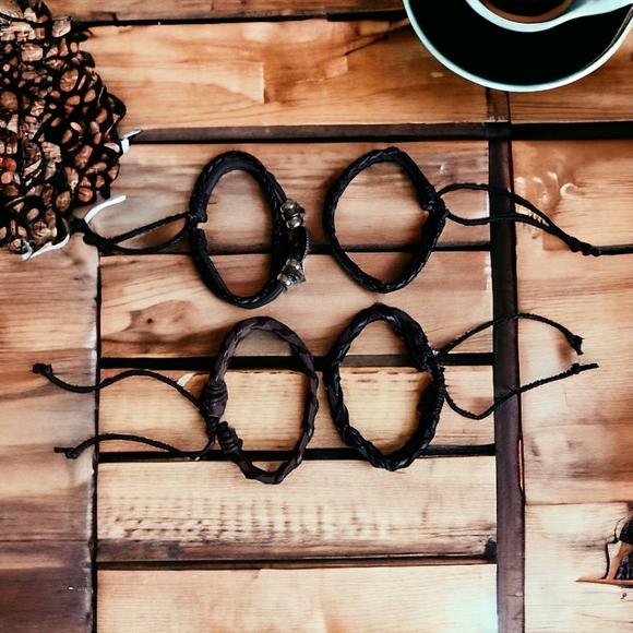 Unisex Leather Bracelet 4 Piece Set - Picture 6 of 8